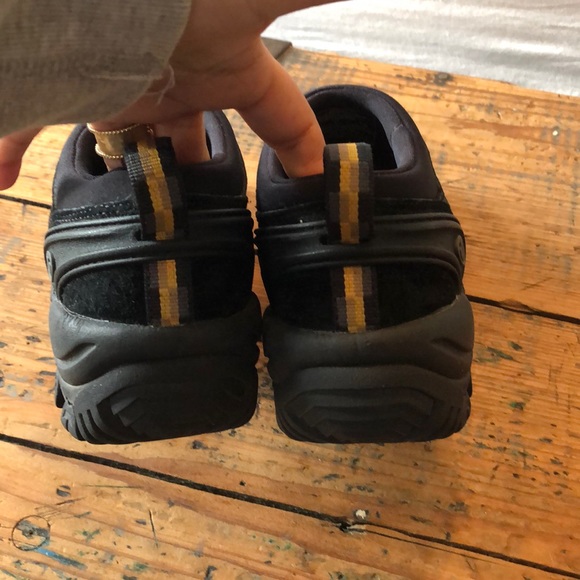 Merrell - Picture 2 of 7